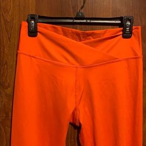 Low waisted leggings